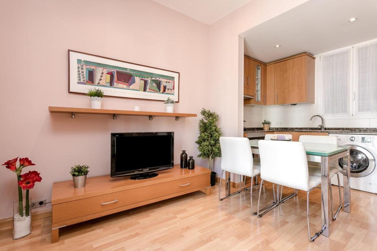 Fantastic 2 Bedroom 5 Minutes By Car From Plaza Catalunya Барселона Екстер'єр фото